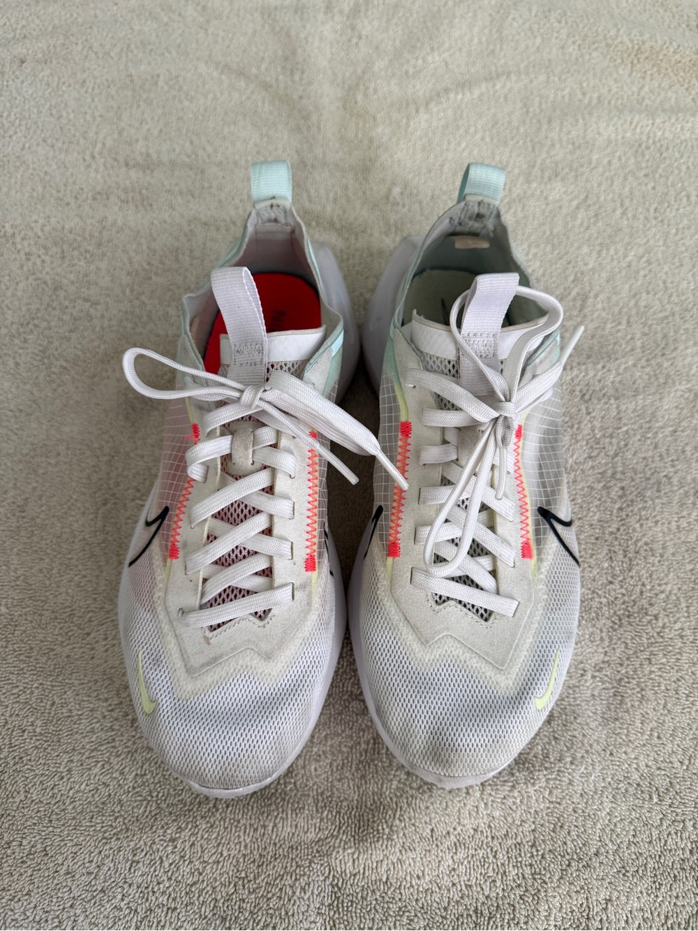 Nike Vista LiteWhite Mesh Running Sneakers with Neon Pink and Neon Green Accents